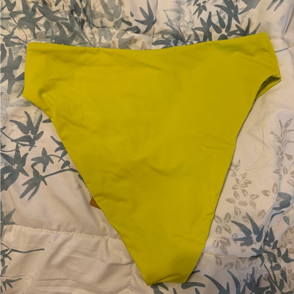 SKIMS recycled swim mid waist bottom small citrus yellow green - Picture 2 of 3